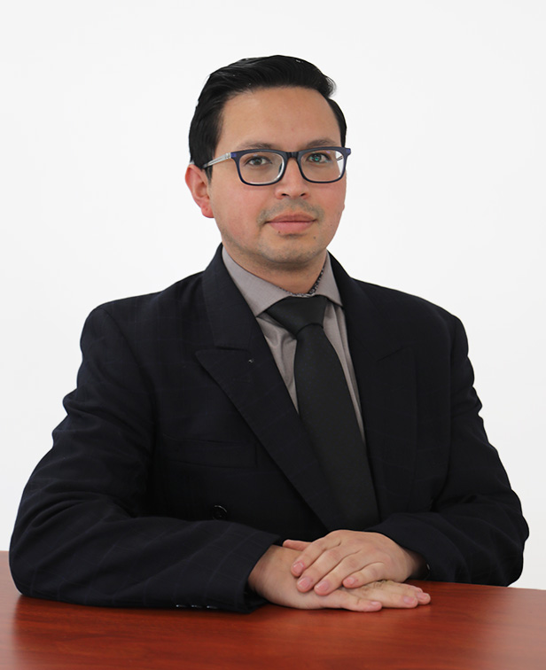 Arq. Gabriel Granda (2)